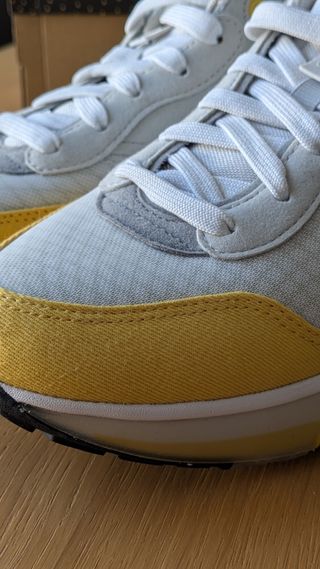 Nike Air Max Motif Blancas y Amarillas
