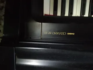 Piano Casio Celviano AP-300