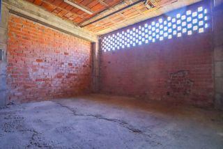 Local comercial en venta en Parque del Oeste - Olivares en Oviedo