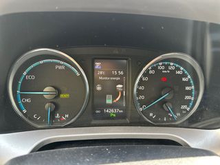 Toyota Rav4 2.5l hybrid 2WD Advance