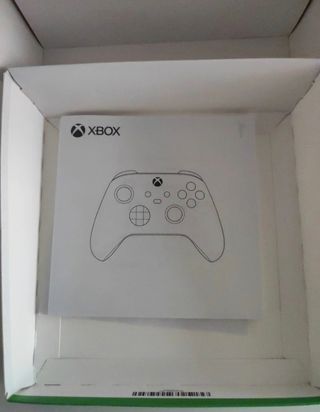 Mando Xbox Series X Robot White