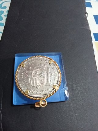 Moneda Plata 1870 con Colgante Baño Oro 