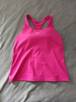 Camiseta deportiva Nike Talla M