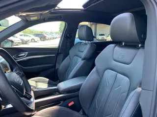 Audi E-tron Black line 55 quattro 2022