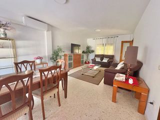 Casa pareada en alquiler en Avda. Elvas en Badajoz