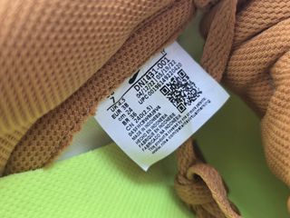 Nike Dunk Low Next Nature Gold Suede Talla 38