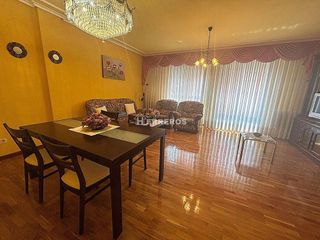 Casa adosada en venta en Portillejo - Valdegastea en Logroño