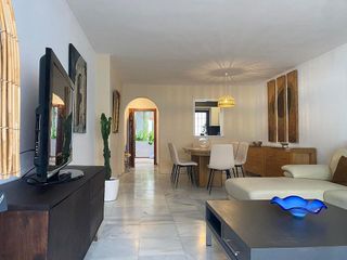 Piso en alquiler en Nueva Andalucía centro en Marbella