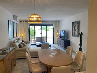 Piso en alquiler en Nueva Andalucía centro en Marbella