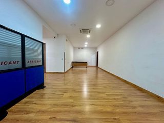 Oficina en alquiler en Numancia - San Fernando en Santander