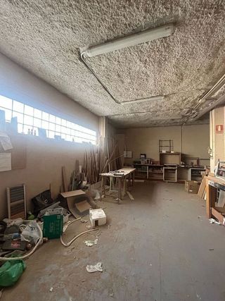 Local comercial en alquiler en Santa Cruz - Industria - Polígono Campollano en Albacete