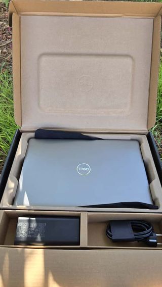 Portatil dell i7 16GB RAM SSD 500GB + Garantia