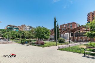 Local comercial en venta en Barrio de Zaidín en Granada