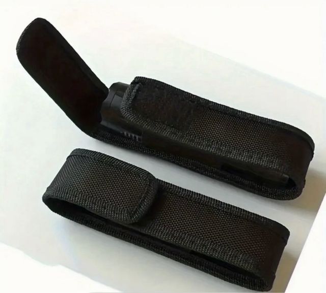 porta torcia con aggancio per torcie