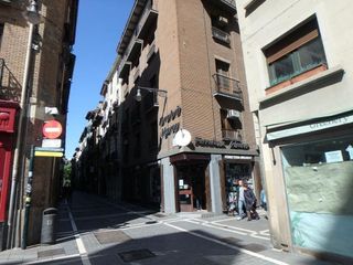 Local comercial en venta en Casco Antiguo en Pamplona