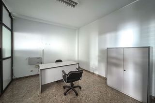 Oficina en venta en Isleta en Palmas de Gran Canaria(Las)