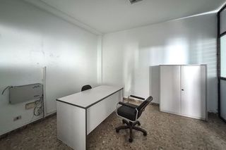 Oficina en venta en Isleta en Palmas de Gran Canaria(Las)
