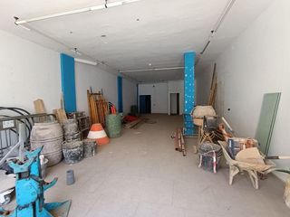 Local comercial en venta en Centro - Doña Mercedes en Dos Hermanas
