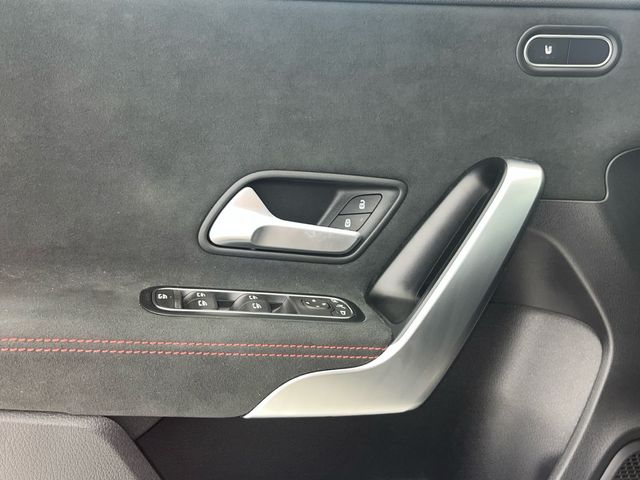 Mercedes-Benz Clase A 180 d 85 kW (116 CV)