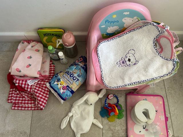 Lote artículos bebé babi baberos pañales