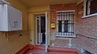 Piso en venta en Valdeacederas en Madrid
