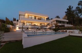 Chalet en alquiler en Los Naranjos - Las Brisas en Marbella
