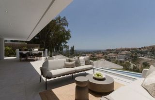 Chalet en alquiler en Los Naranjos - Las Brisas en Marbella