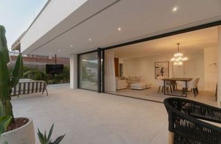 Chalet en alquiler en Los Naranjos - Las Brisas en Marbella