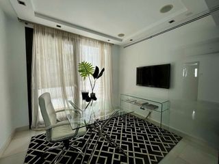 Chalet en alquiler en Nueva Andalucía centro en Marbella