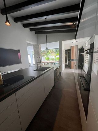 Chalet en alquiler en Nueva Andalucía centro en Marbella