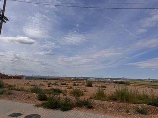 Terreno en venta en Alcarràs