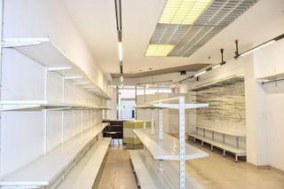 Local comercial en alquiler en Eixample Nord – La Devesa en Girona