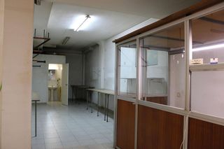 Local comercial en alquiler en Eixample Nord – La Devesa en Girona