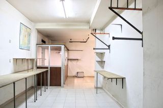 Local comercial en alquiler en Eixample Nord – La Devesa en Girona