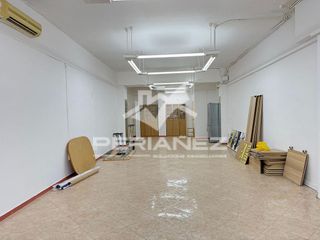 Local comercial en alquiler en Eixample en Prat de Llobregat, El