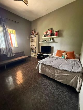 Chalet en venta en Carmona