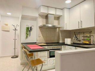 Estudio en alquiler en Pacífico en Madrid