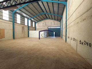 Nave industrial en venta en Manzanares