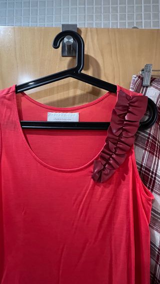 Conjunto Zara Falda y Camiseta Talla M