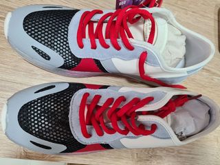 Zapatillas Paredes Talla 39 Nuevas