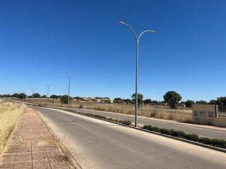 Terreno en venta en Chiloeches