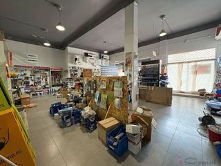 Local comercial en venta en Picassent