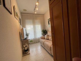 Casa adosada en venta en Olot
