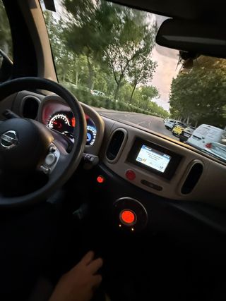Nissan Cube 2011