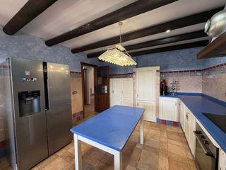 Chalet en venta en La Granja-La Colina-Los Pastores en Algeciras