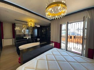Chalet en venta en La Granja-La Colina-Los Pastores en Algeciras