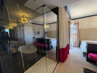 Chalet en venta en La Granja-La Colina-Los Pastores en Algeciras