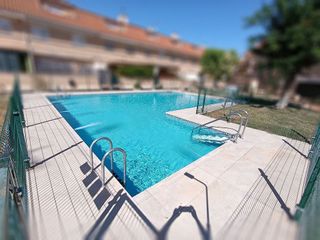 Casa adosada en venta en Marianistas - AVE en Ciudad Real