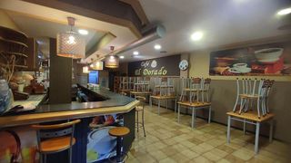 Local comercial en alquiler en Centro en Gijón
