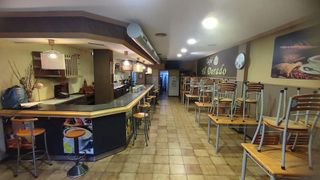 Local comercial en alquiler en Centro en Gijón